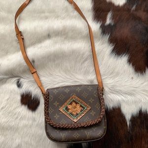 Revamped LV Saint Cloud MM Braided Flap